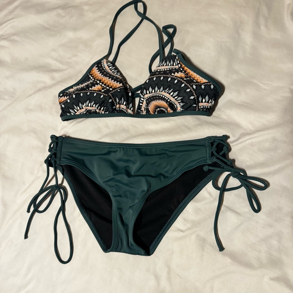 Adore Me green bikini size M